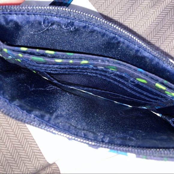 Vera Bradley- Wristlet - Picture 3 of 4